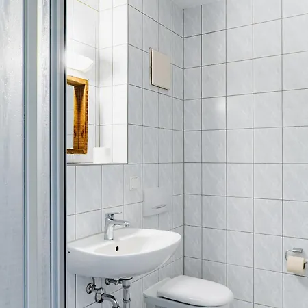 Am Gutspark Drankse Sonnenhut 아파트 *